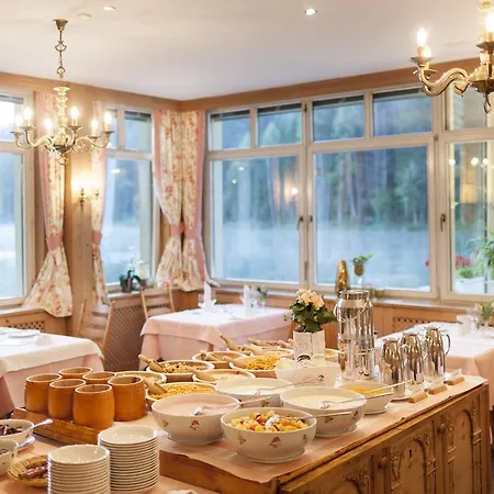 Parkhotel Tristachersee