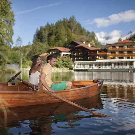 Parkhotel Tristachersee