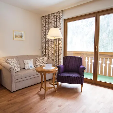 Otel Parkhotel Tristachersee