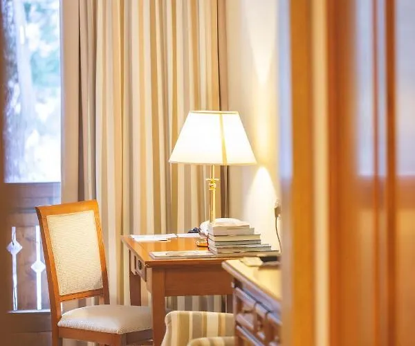 Parkhotel Tristachersee