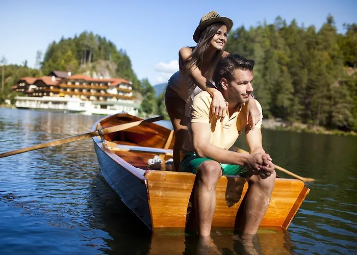 Parkhotel Tristachersee Hotel